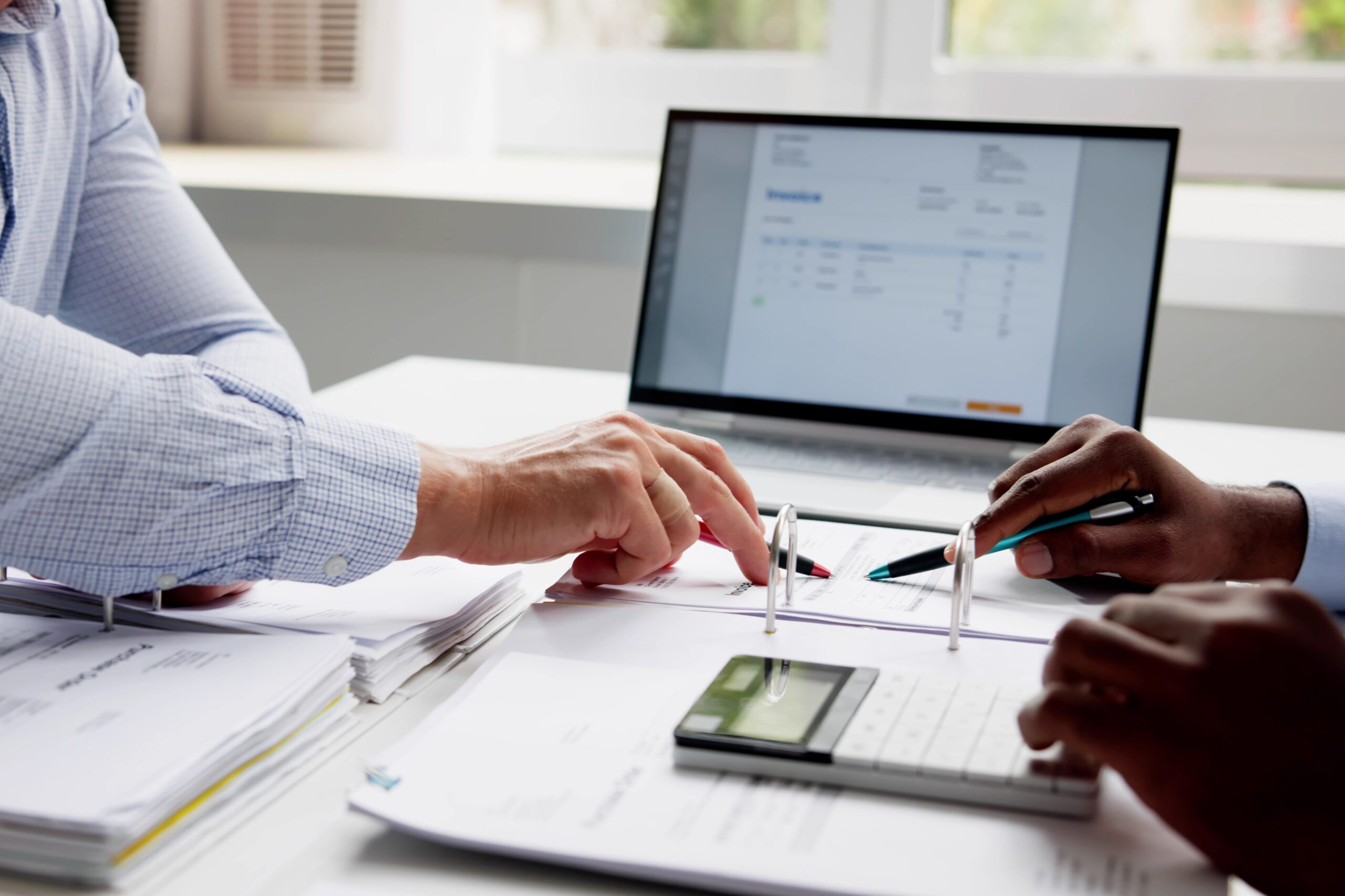 Tax,Compliance,And,Invoice,Accounting,Using,Calculator,In,Office